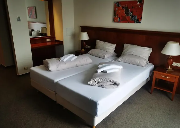 Hanseatischer Hof 4* Lubeka